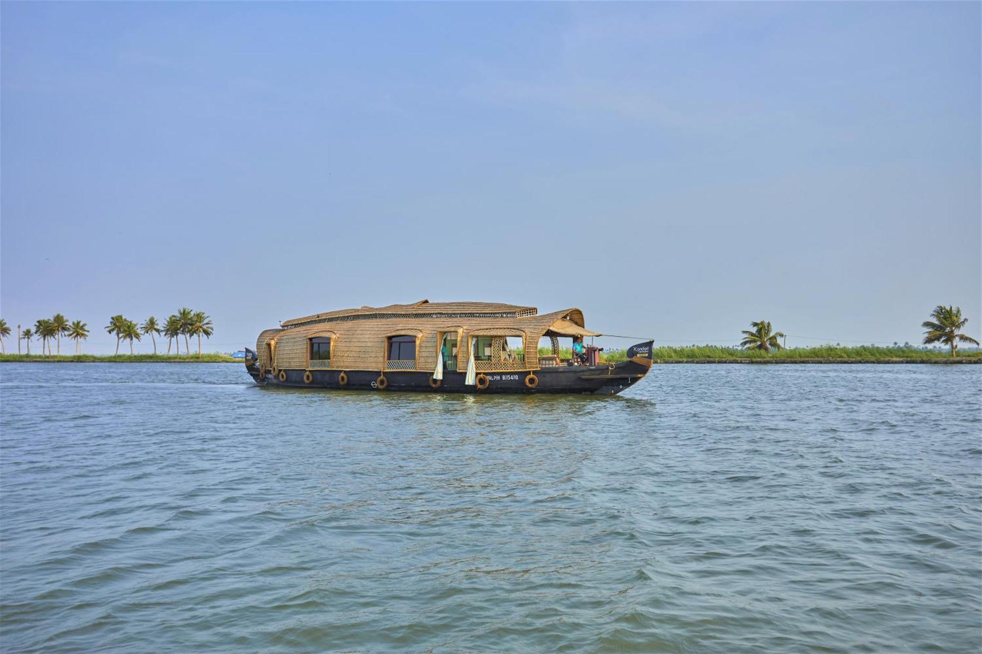 Hotel Xandari Riverscapes Alappuzha Exterior foto