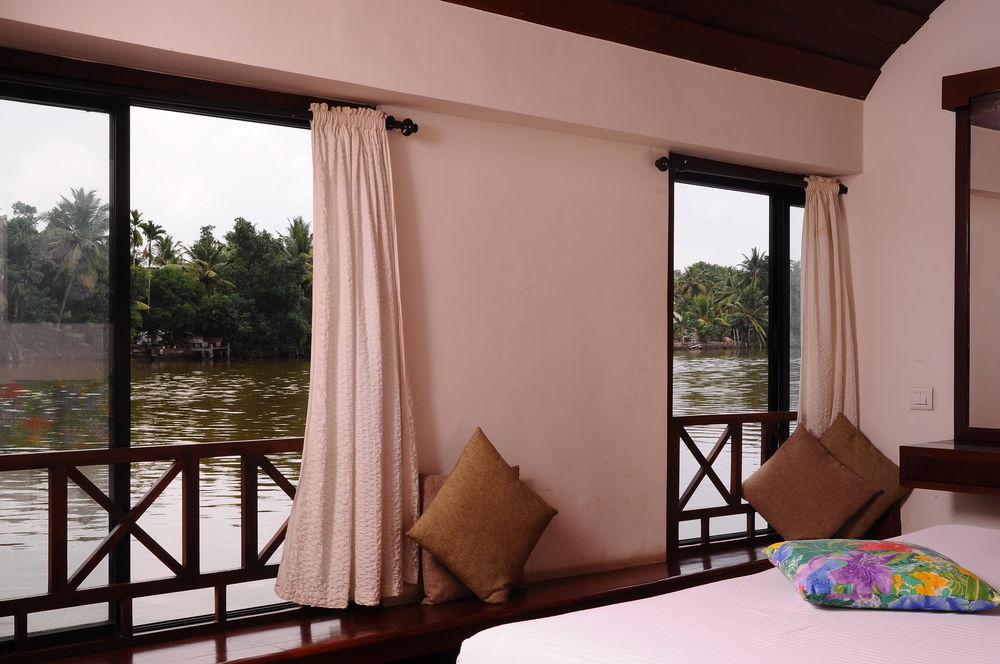 Hotel Xandari Riverscapes Alappuzha Exterior foto